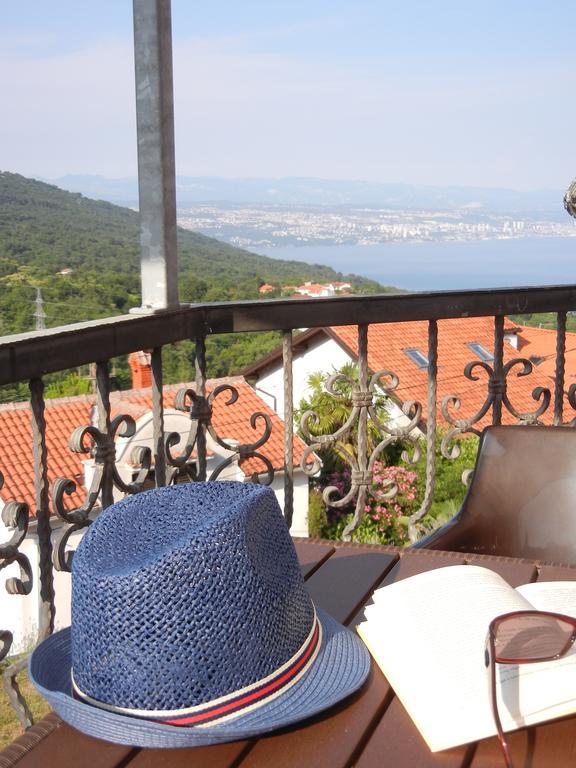 Villa Laurea Lovran Εξωτερικό φωτογραφία